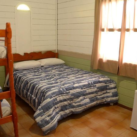 Beach Hostel Cabo Frio Esterno foto