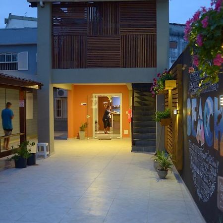 Beach Hostel Cabo Frio Esterno foto
