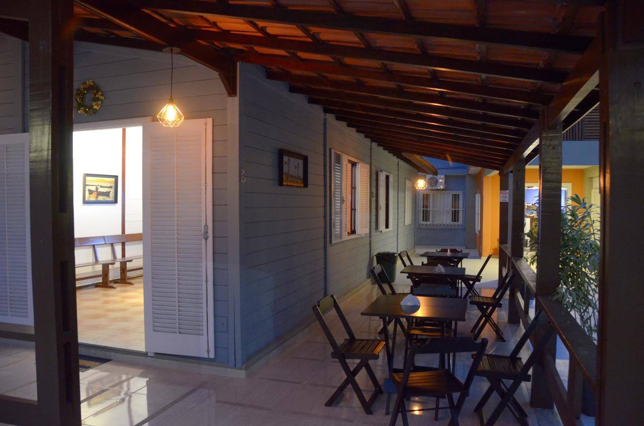 Beach Hostel Cabo Frio Esterno foto
